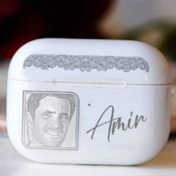 Custom engraving and etching services on airpods in new york city